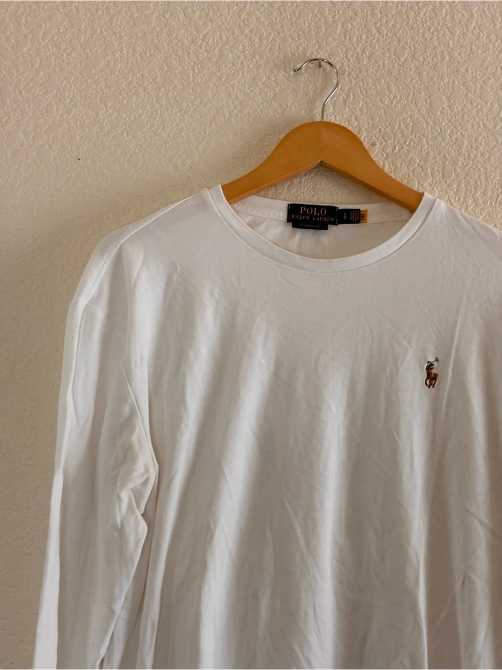Polo Ralph Lauren | like new white cotton crew neck long sleeve emblem t-shirt
